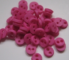 6 miniknoopjes  4 mm