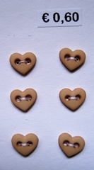 1 Herz  - Beige  6  x 7 mm