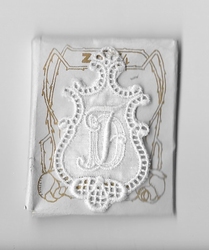 6 Monogrammen D.F.  4,5 x 2,5 cm