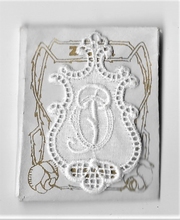 6 Monogrammen O.P.  4,5 x 2,5 cm