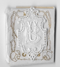 6 Monogrammen B.U.  4,5 x 2,5 cm