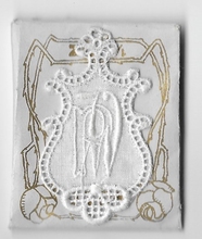 6 Monogrammen P.W.  4,5 x 2,5 cm