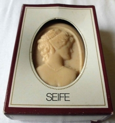Seife  7,5 x 5,5 cm