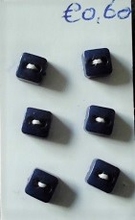 6 knoopjes - donkerblauw  5 mm