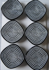 6  Glasknöpfe auf Kart  25 mm