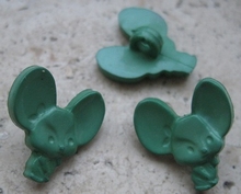 Muis met grote oren - groen  16 x 15 mm