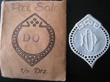 6 Monogrammen - D.O. - O.D.  29 x 24 mm