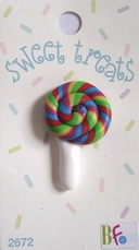 Crafting with Buttons - 2672  34 mm