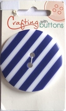 Crafting with Buttons - 2221  44 mm