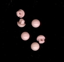 1 miniknoopje - roze  5 mm