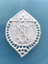 1 Monogram  A.N.- N.A.  3 x 2,5 cm