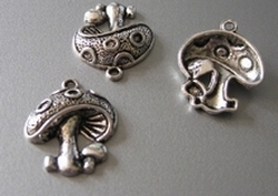 Tibetan Silver  20 x 19 mm