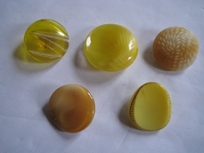 5 Glasknopen - geel  28 mm