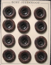 12 Knöpfe - Kart 23 mm