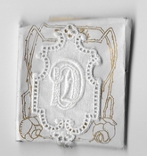 6 Monogrammen D.D. 4,5 x 2,5 cm