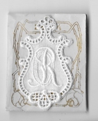 6 Monogrammen O.R. 4,5 x 2,5 cm