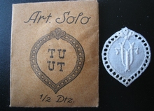 6 Monogrammen - T.U. - U.T 29 x 24 mm