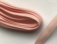 Band - lint/ rose (2,5 mtr) 7 mm