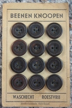 12 Knöpfe 17 mm