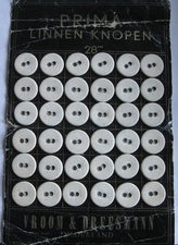 36 Linnen knopen - Verzamelkaart 18 mm