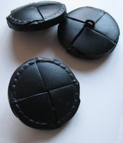 L-Knopf - Schwarz 38 mm