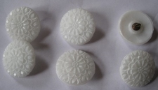 Knopf - weis mit hellgelb 23 mm